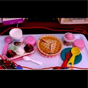 Fisher Price Pie & Banana split set.
